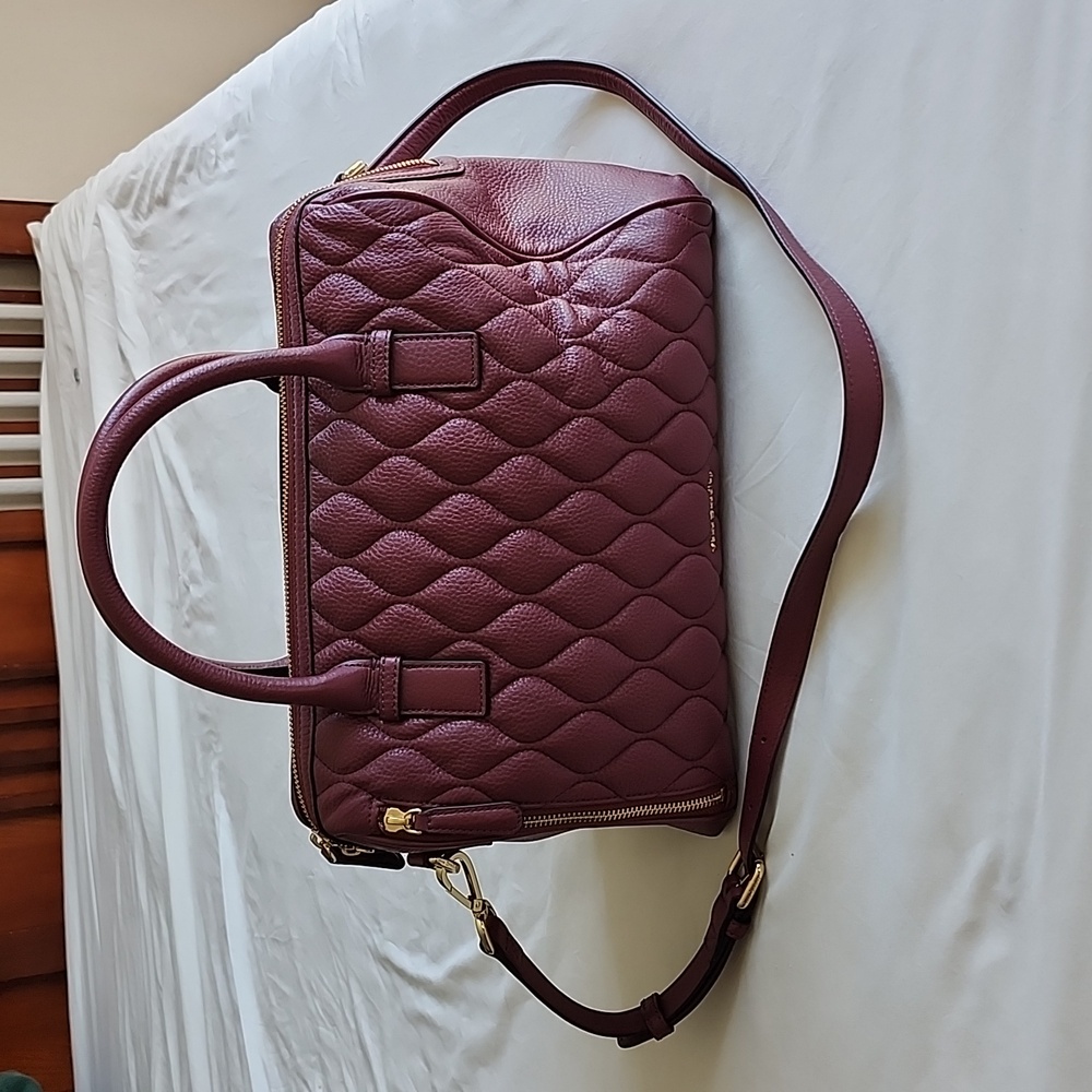 Vera Bradley quilted leather purse